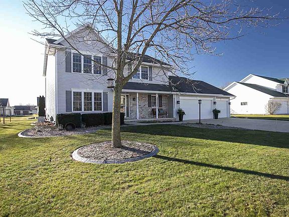 2nd image of W5851 Sweet Clover Dr