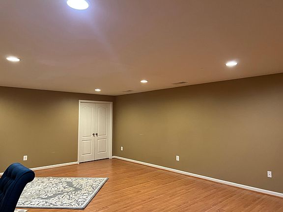 5th image of 43172 Fleur Dr