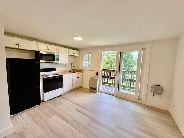 473 Maple St #5, Stowe, VT 05672