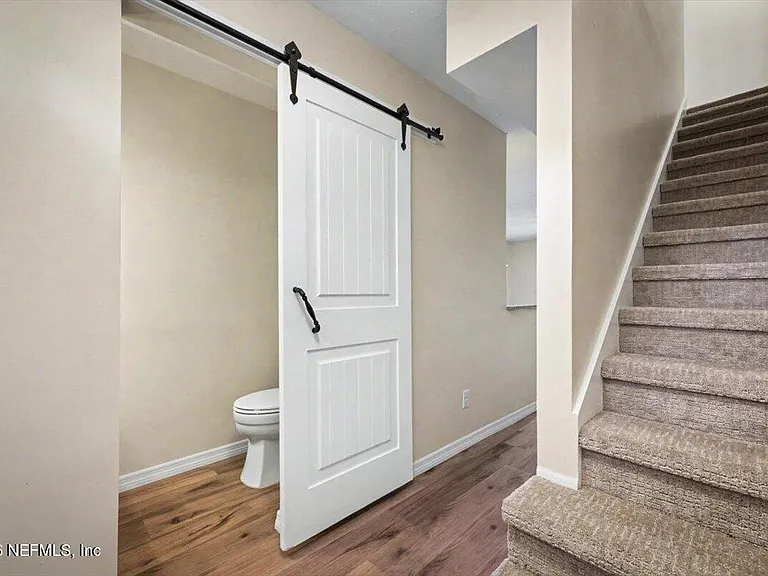 22 Comares Ave #6B — Photo 4