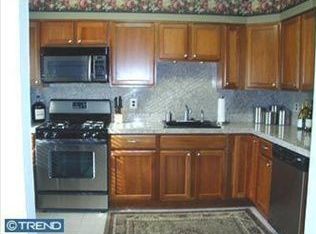 9 Wisina Ct W, Medford, NJ 08055