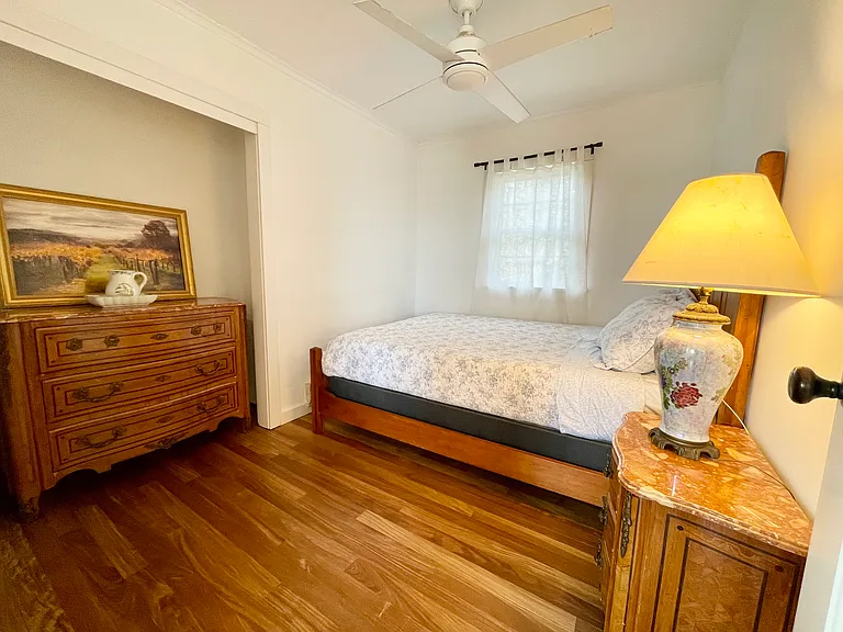 647 Lazy Point Rd — Photo 7