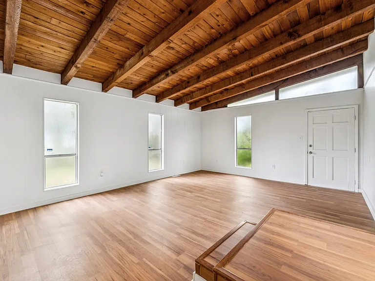 417 Price Dr — Photo 16