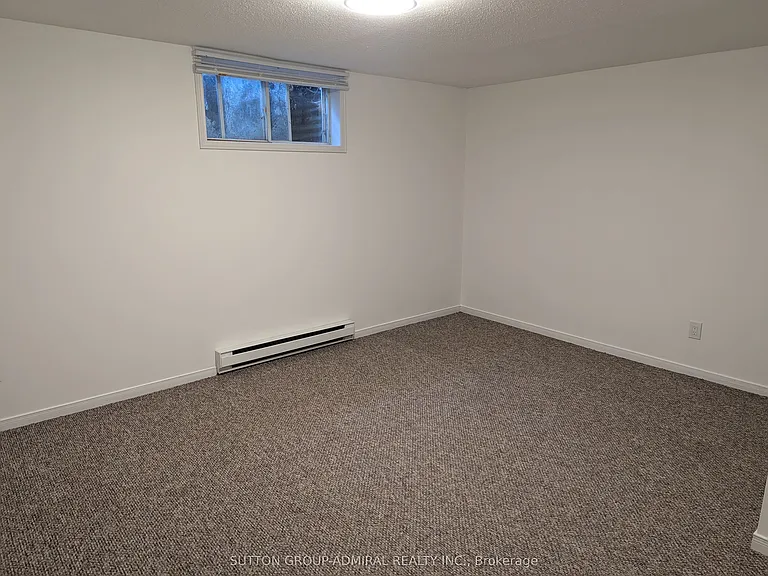41 Russfax Dr #BASEMENT — Photo 4