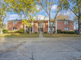 42720 Sheldon Pl APT 146, Clinton Township, MI 48038