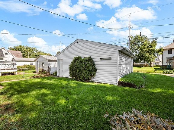 5th image of 1513 41st St