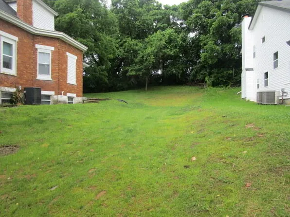 254 Linden Ave, Southgate, KY 41071