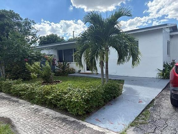 2nd image of 6800 Simms Street