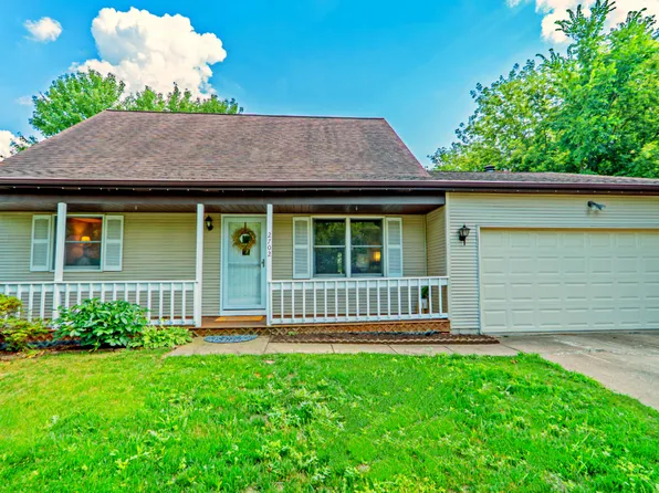 2702 McCord Rd, Valparaiso, IN 46383