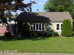 340 Spruce St, Jersey Shore, PA 17740