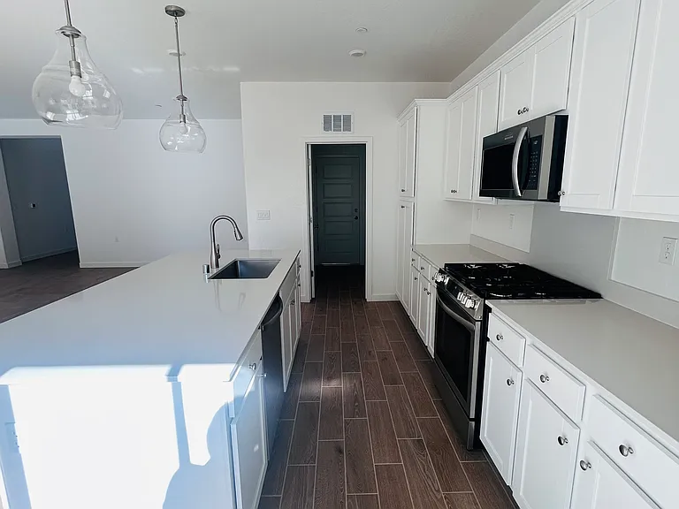7063 E Simpson Ave — Photo 3