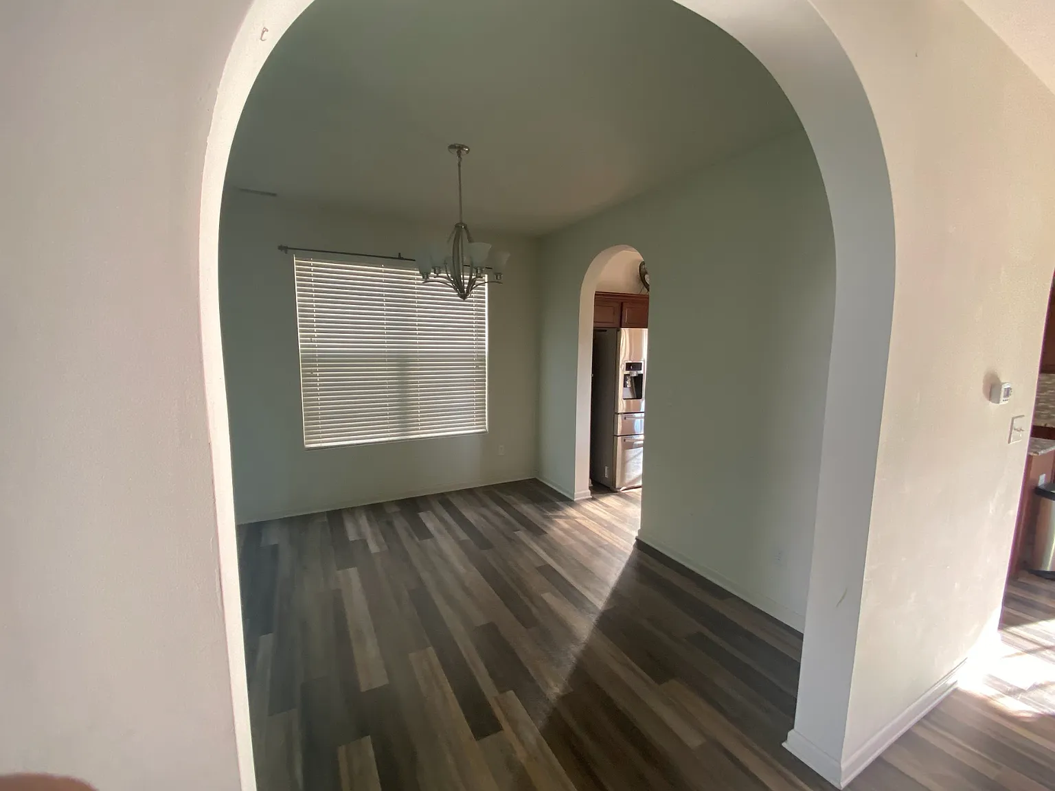 3 bed, 2560 sqft, $2,175 — Photo 3
