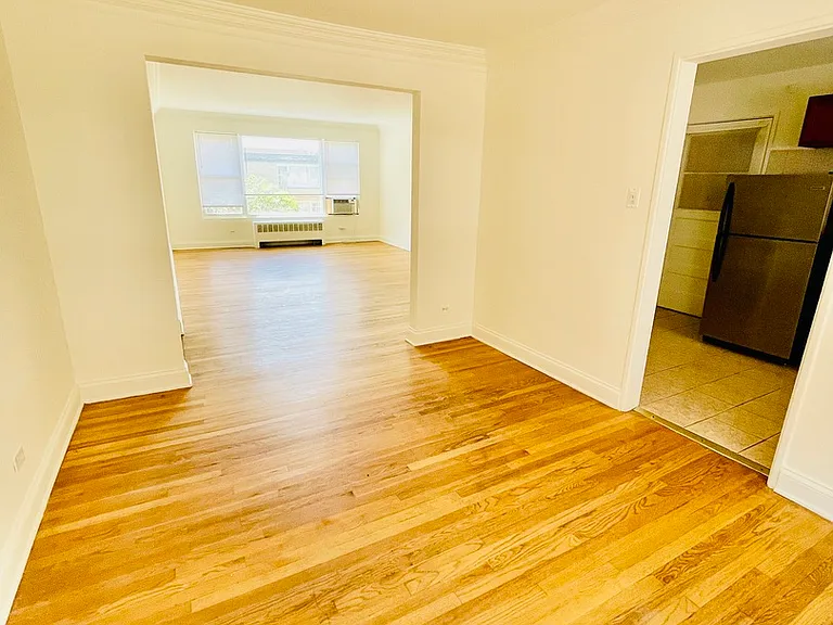 6130 N Damen Ave #3H — Photo 2