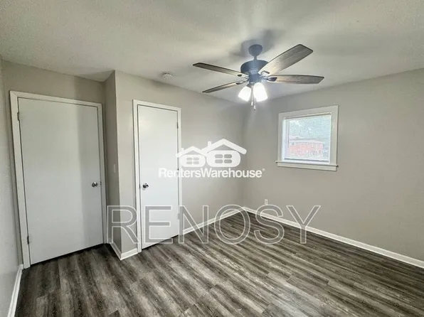 110 NW College Ave #8, Ankeny, IA 50023