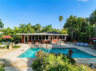 1016 NE 114th St, Biscayne Park, FL 33161