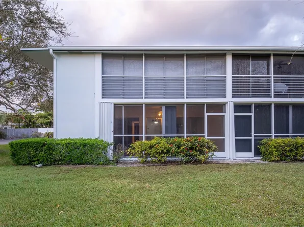 3 Westwood Ave APT 101E, Tequesta, FL 33469