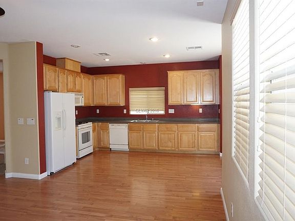 2nd image of 9572 Fresh Crown Ct