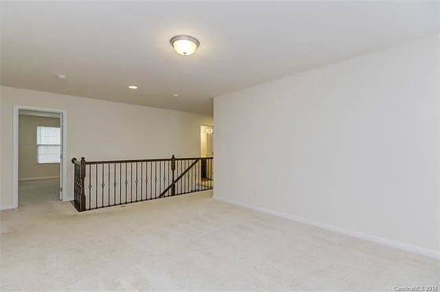 5620 Selkirkshire Rd — Photo 20
