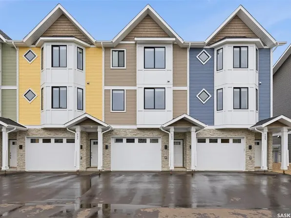 UNIT 123-3220 11th STREET W, Saskatoon, SK S7M 5M4