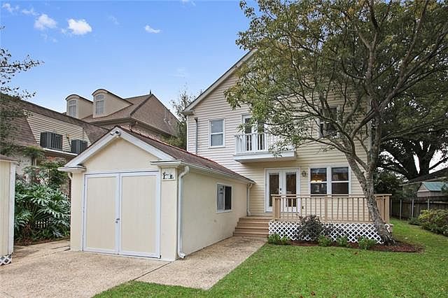 1st image of 18 Warbler St