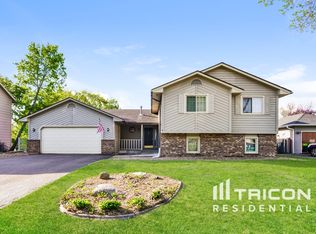 15307 67th Pl N, Maple Grove, MN 55311