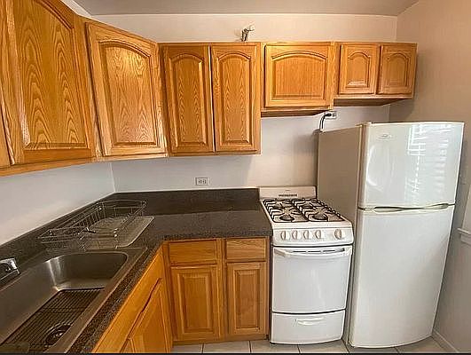 3rd image of 109-10 Queens Blvd #5B