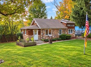 42 Magnolia Rd, Hewitt, NJ 07421