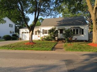 77 Hazel St, Methuen, MA 01844