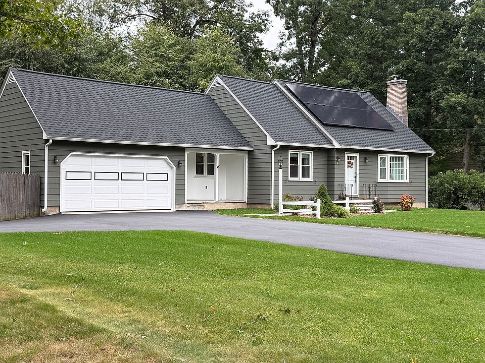 2nd image of 3 Lance Ln