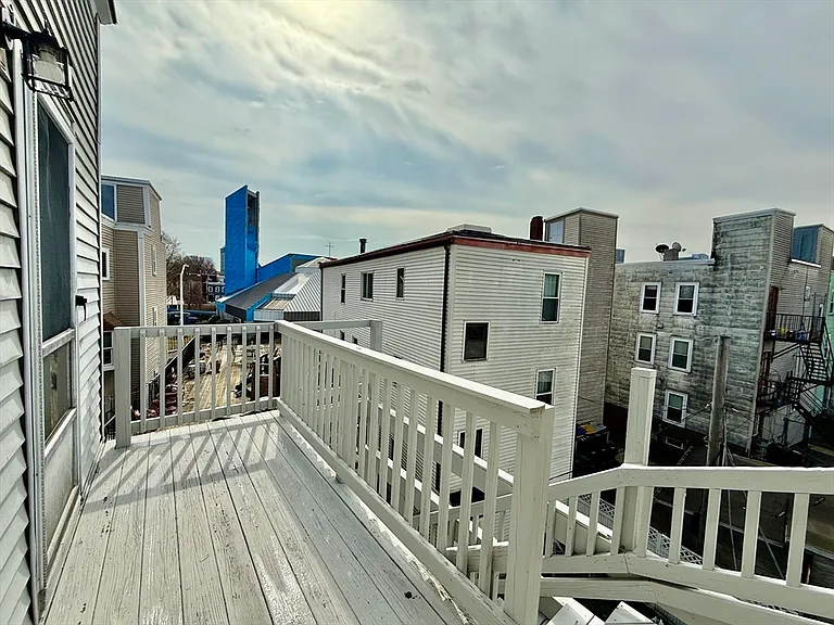 724 Cambridge St #3 — Photo 22