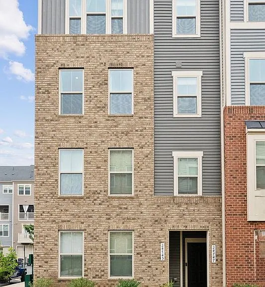 24745 Monk Meadows Ter #17A — Photo 1