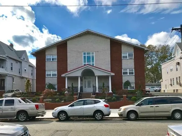 34 E 32nd St APT C3, Bayonne, NJ 07002