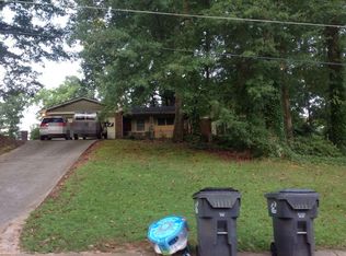 1792 Lamancha Dr, Lawrenceville, GA 30044
