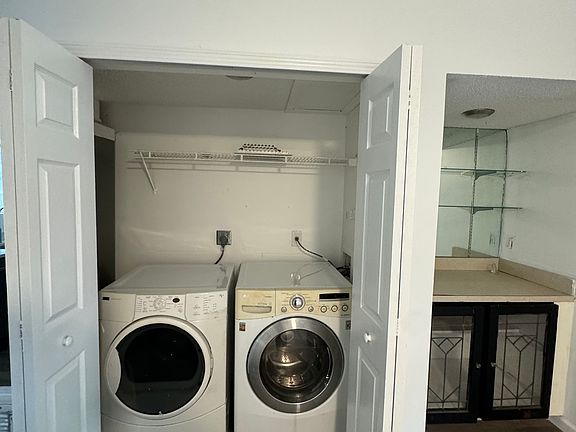 Laundry and Bar