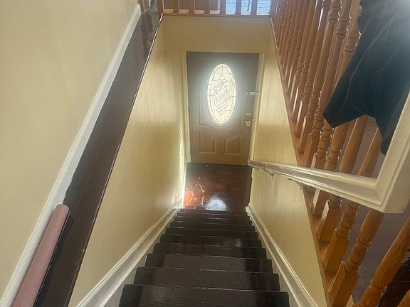 5th image of 137 132nd Ave #2