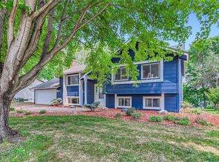 616 E 145th St, Burnsville, MN 55337