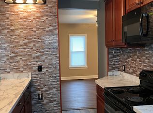 42 Clinton St #1, Taunton, MA 02780