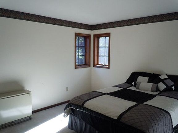5th image of 54 Wood Cliff Dr