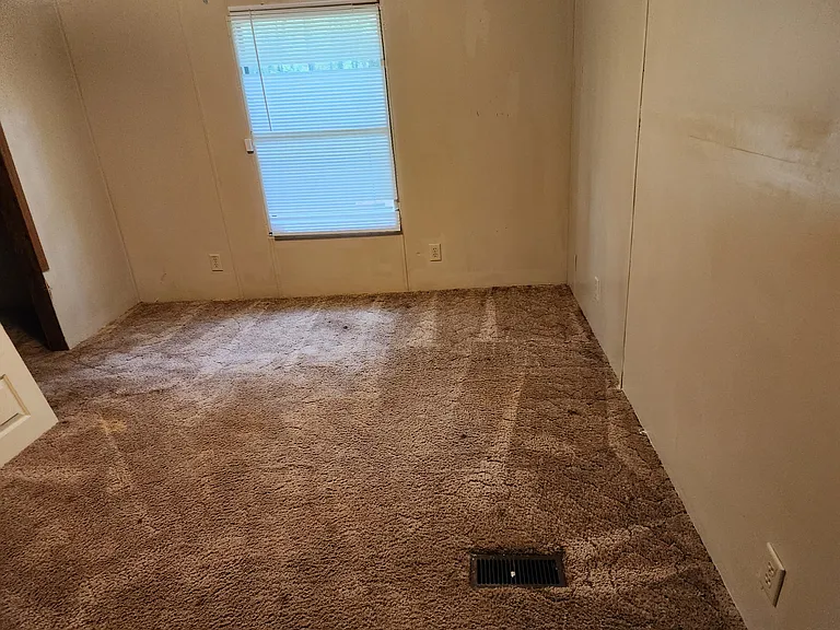 190 Pine Hill Ln — Photo 13