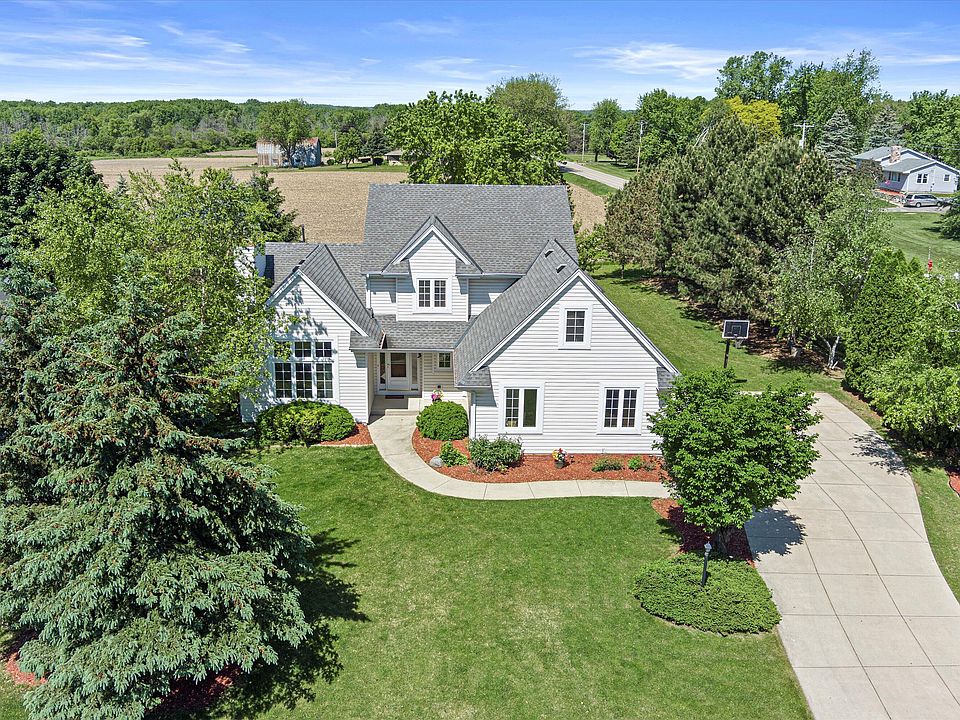 1st image of W173N10785 Willow Wood Dr