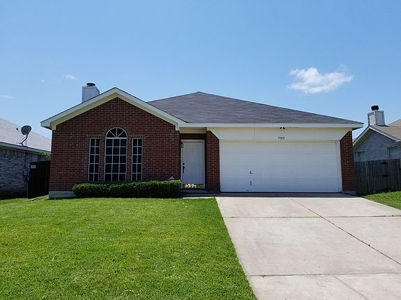 2nd image of 7105 Park Creek Cir E