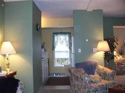 2nd image of 14 Yankee Drive #14