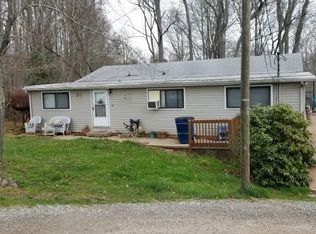 10B Lorenz Ln, Asheville, NC 28806