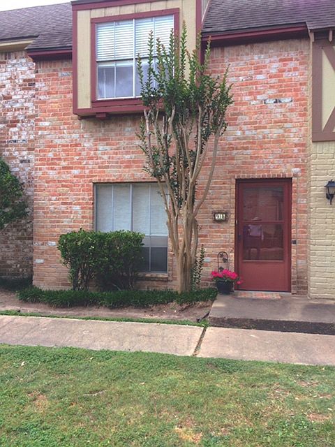 1st image of 14723 Barryknoll Ln APT 98