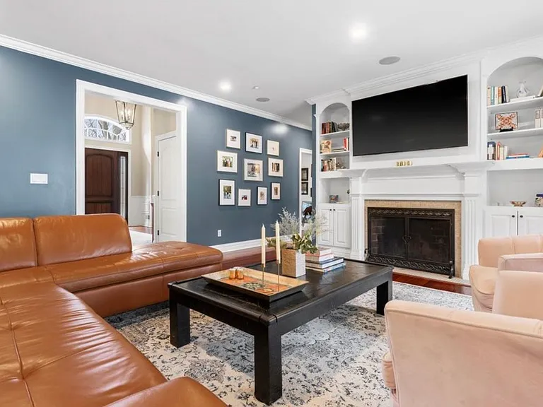 87A Harriman Rd — Photo 4