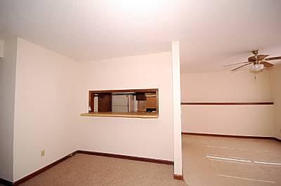 4th image of 2 Christie Ct SE
