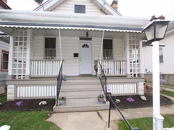 2nd image of 2421 Robertson Ave