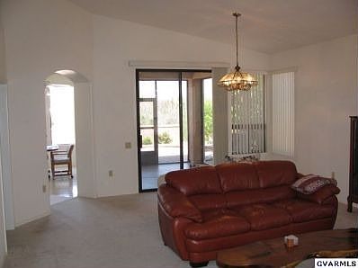 3rd image of 630 W Union Bell Dr