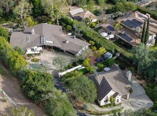 813 Hamilton Ln, Fallbrook, CA 92028