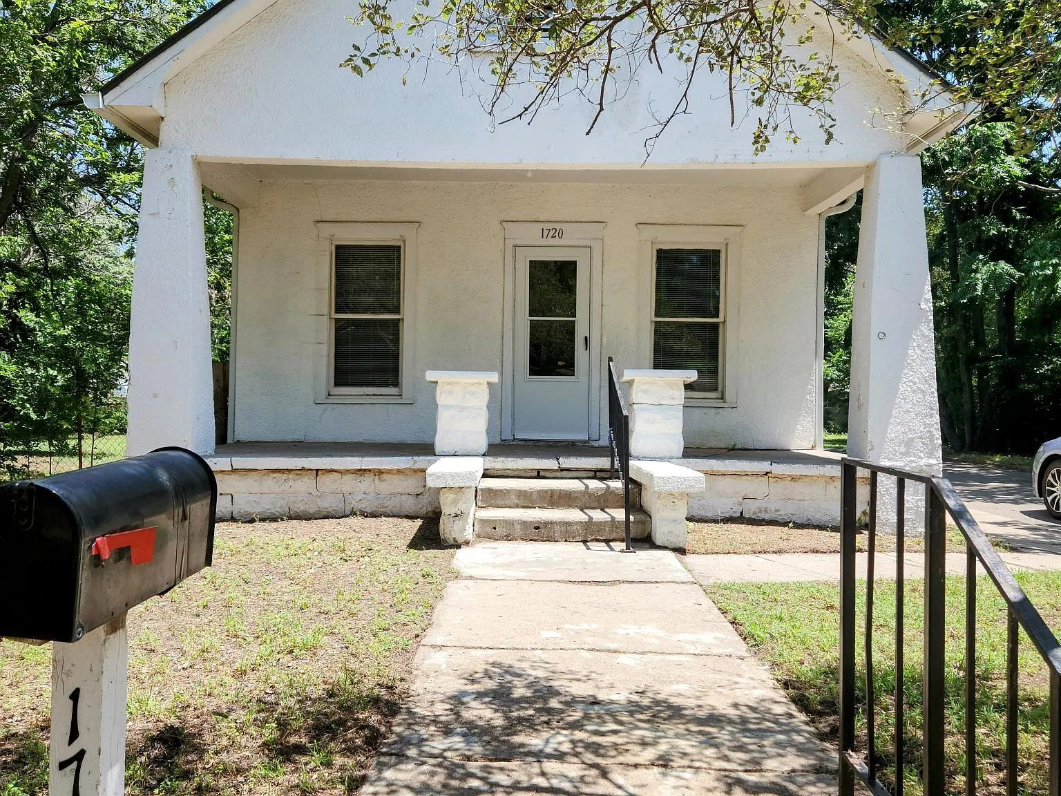 4 bed, 1850 sqft, $1,250 — Photo 1